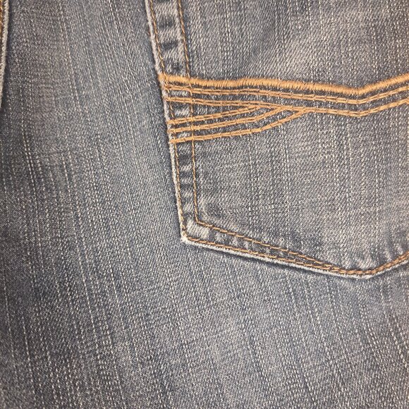 SEVEN7  Men's Straight Fit Medium Wash Denim Jeans Size 36x32 - Picture 10 of 14